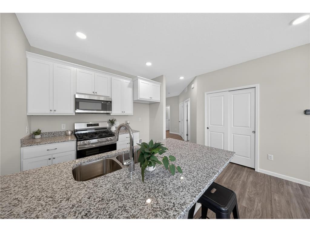1805 Lynx Place SE Pine Island MN 55963 7074147 image3