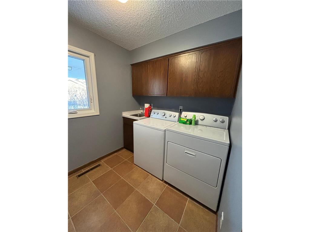 1805 Nelson Drive Thief River Falls MN 56701 - Red Lake River 7027488 image17