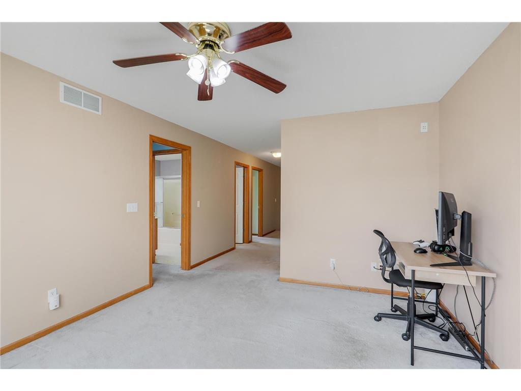 1805 Pintail Avenue Shakopee MN 55379 7046200 image26