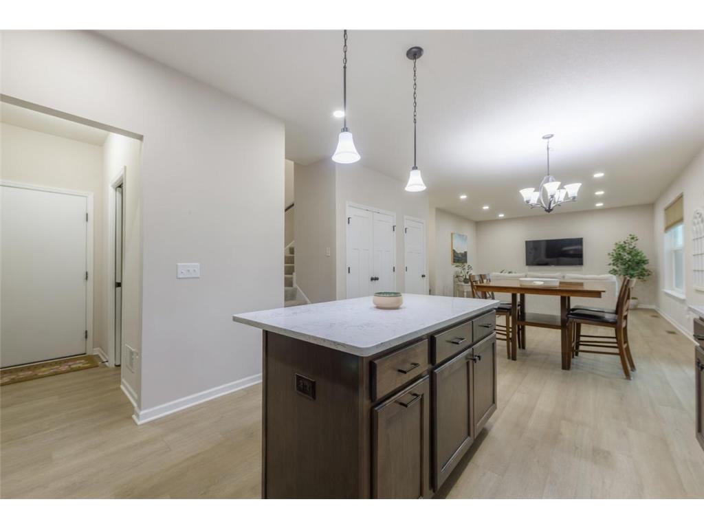 18056 Hartlin Avenue Lakeville MN 55044 7098885 image6