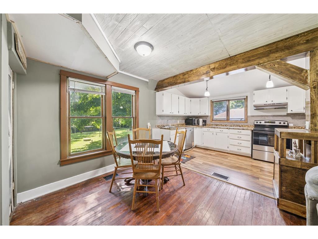 1806 100th Avenue Garfield Twp WI 54009 6762387 image7