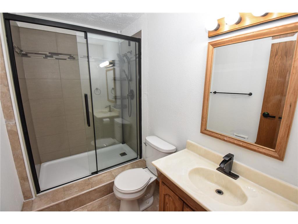 1806 36 1/2 Avenue S Fargo ND 58104 7073921 image31