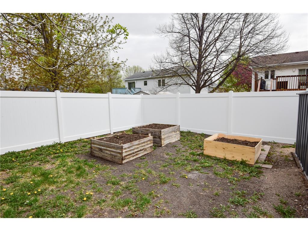 1806 36 1/2 Avenue S Fargo ND 58104 7073921 image47