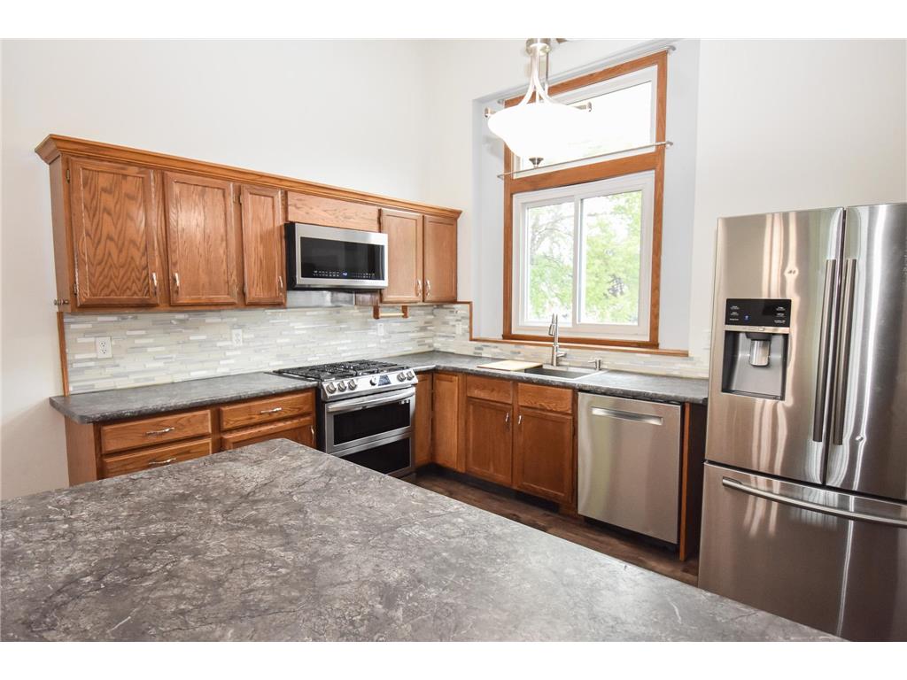1806 36 1/2 Avenue S Fargo ND 58104 7073921 image5
