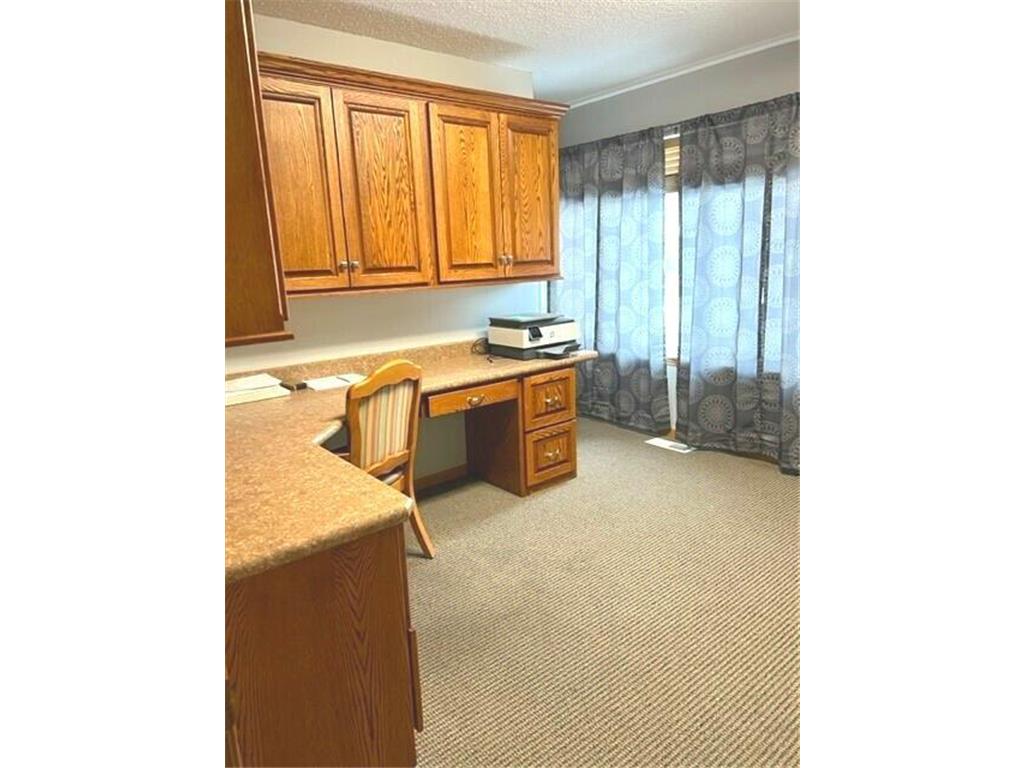 1806 E Lincoln Avenue Montevideo MN 56265 7056633 image6