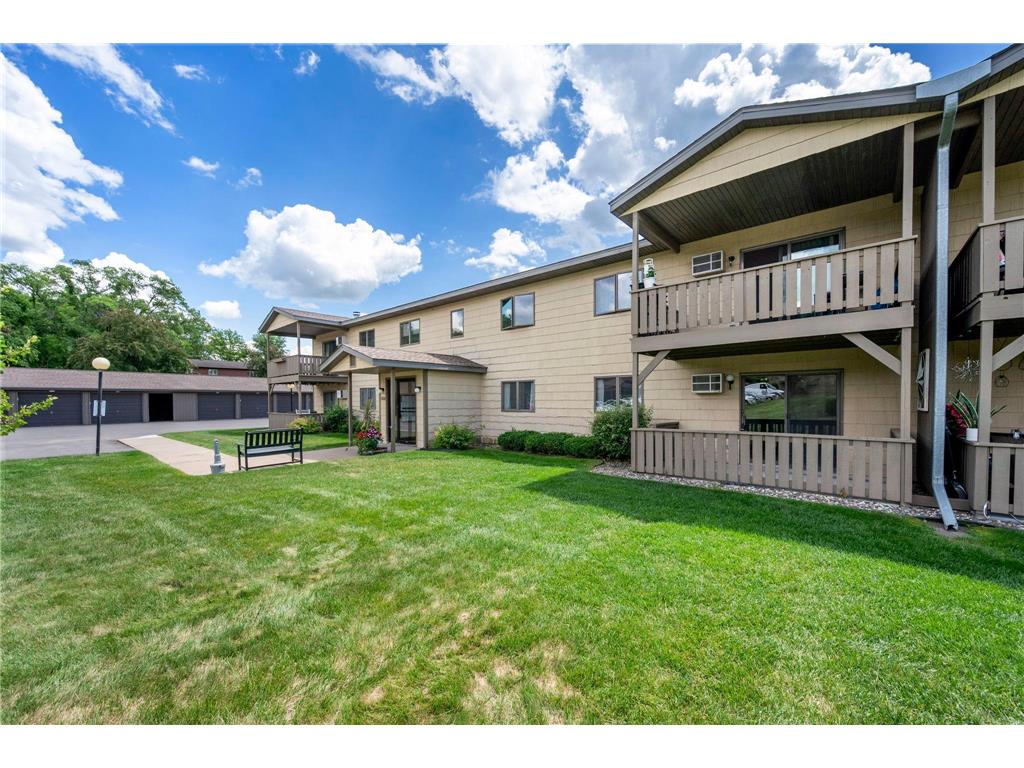 1806 Pioneer Road #113 Red Wing MN 55066 7096224 image24