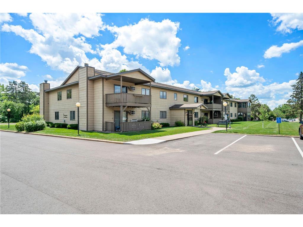 1806 Pioneer Road #113 Red Wing MN 55066 7096224 image3