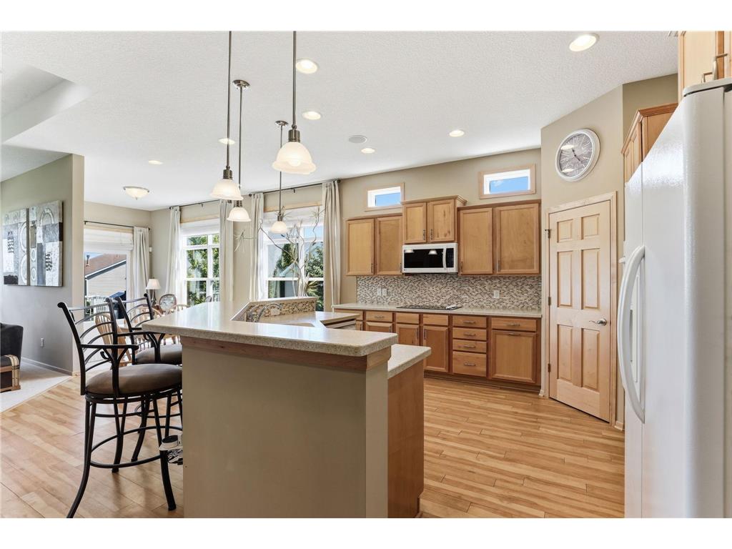 18060 74th Place N Maple Grove MN 55311 7077107 image4