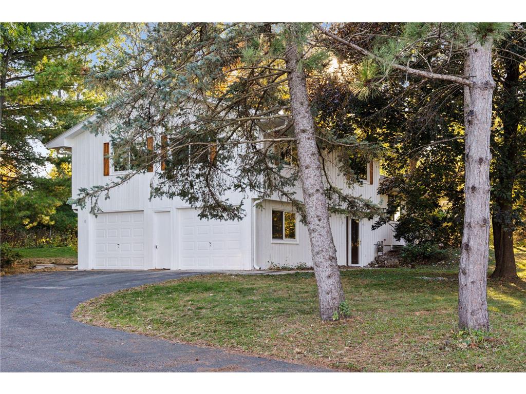 18065 Berry Lane Deephaven MN 55391 6812092 image2