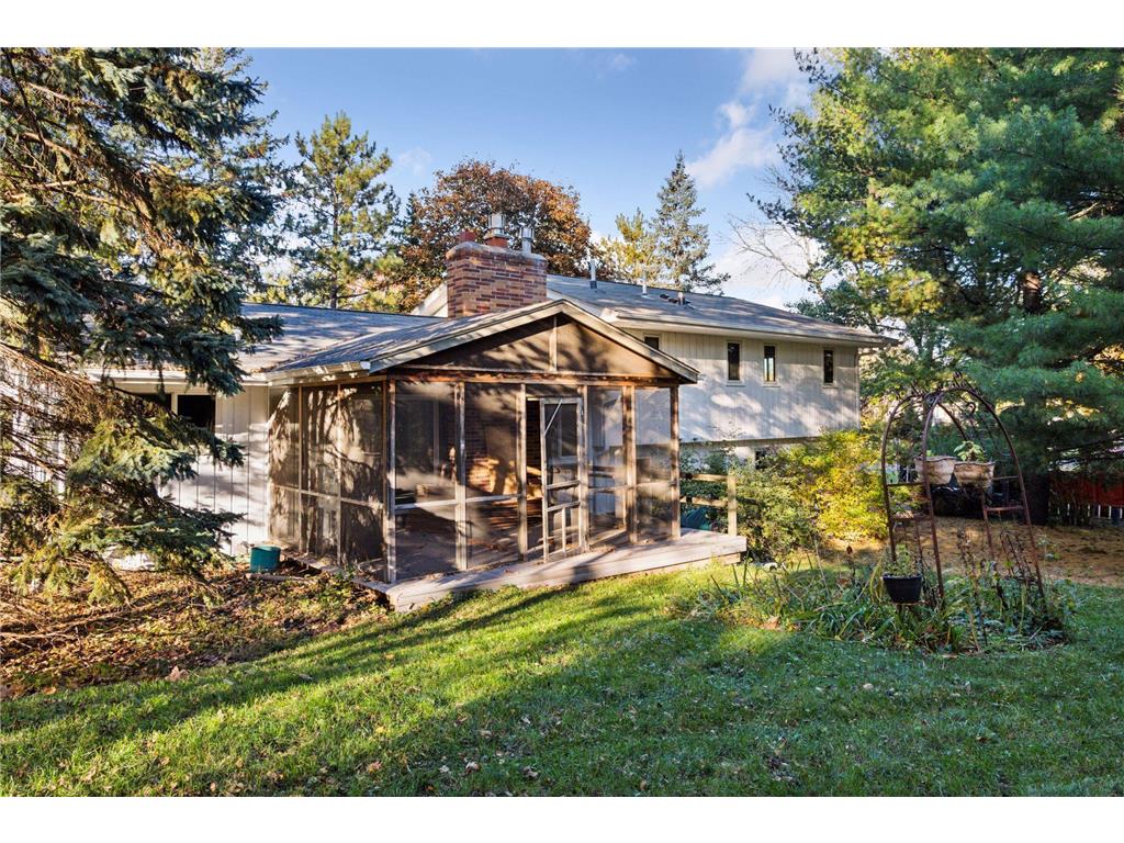 18065 Berry Lane Deephaven MN 55391 6812092 image7