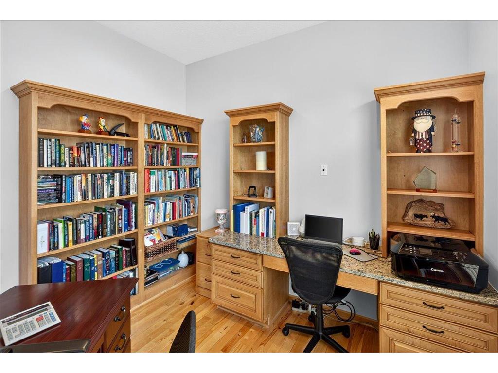 18067 76th Place N Maple Grove MN 55311 7099135 image14