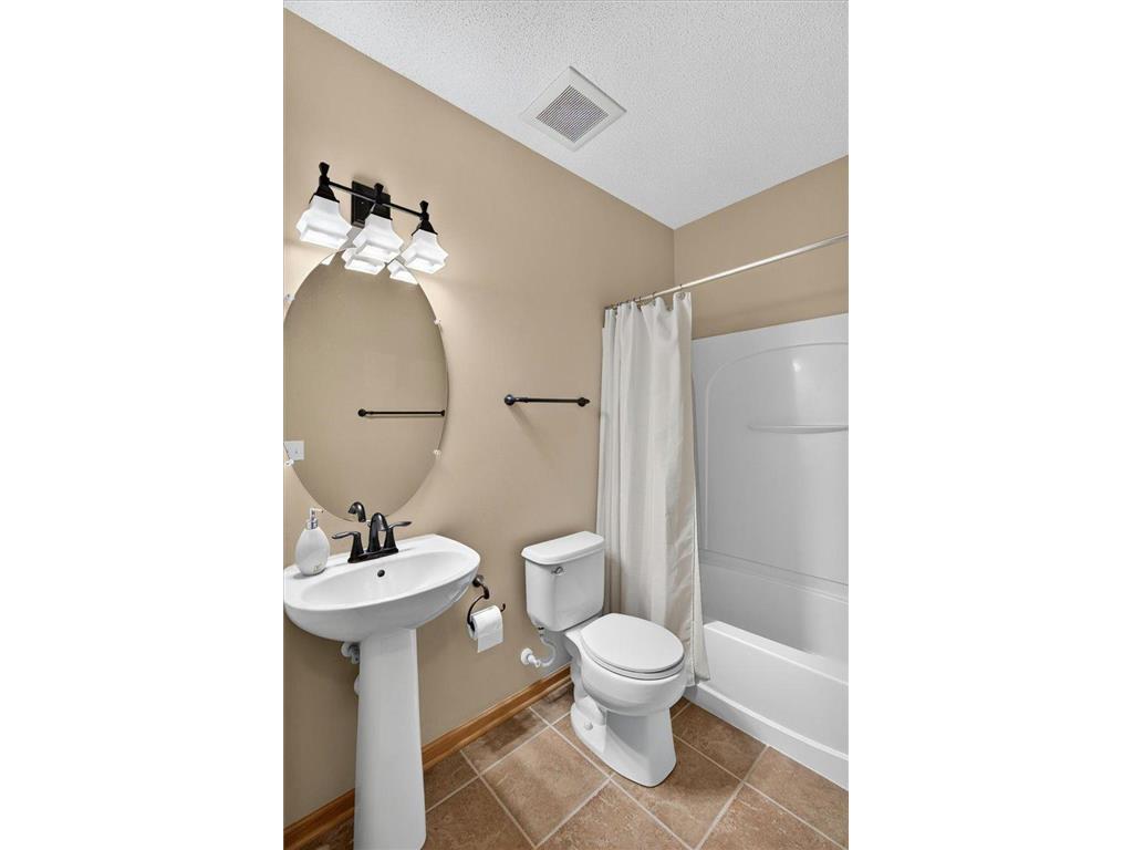 18067 76th Place N Maple Grove MN 55311 7099135 image44