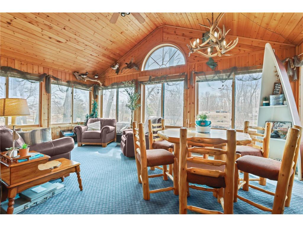 18067 Marina Way Garrison MN 56450 - Mille Lacs Lake 6702868 image1