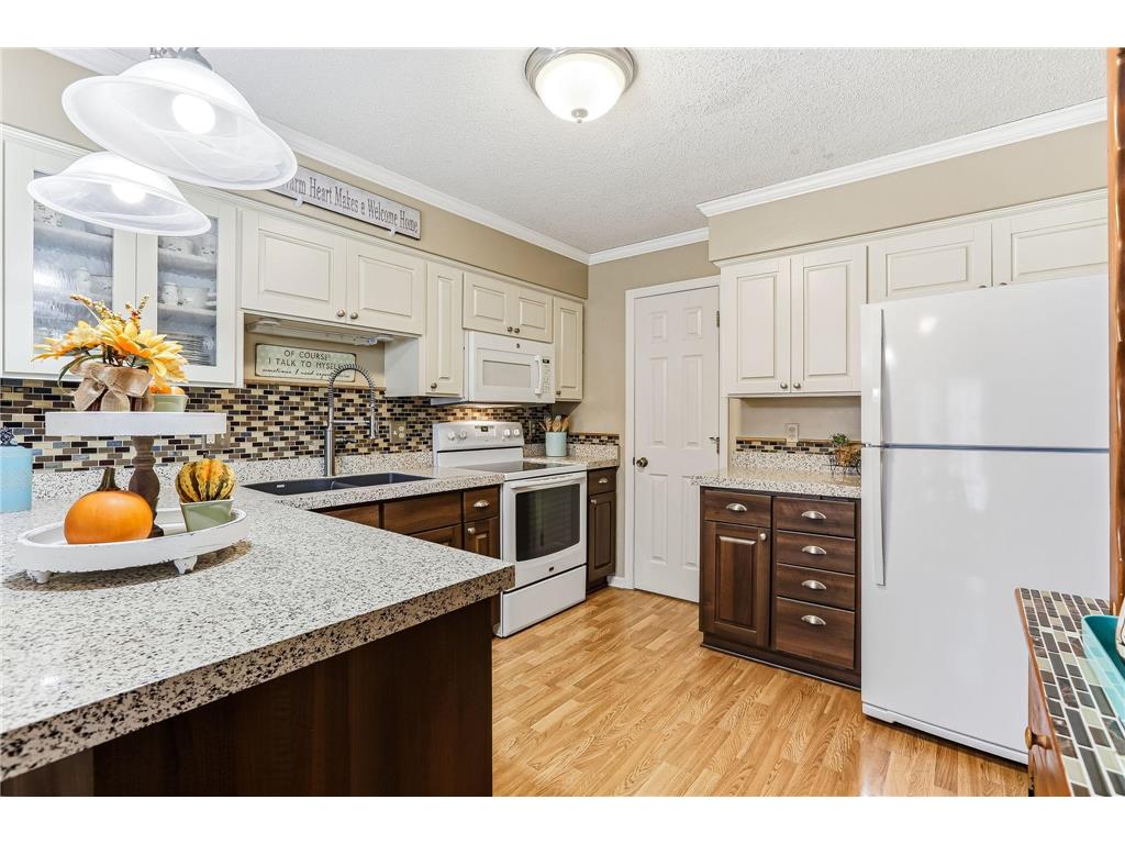 1807 1/2 County Road E East #34 White Bear Lake MN 55110 6808308 image1