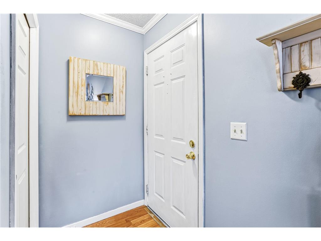 1807 1/2 County Road E East #34 White Bear Lake MN 55110 6808308 image10