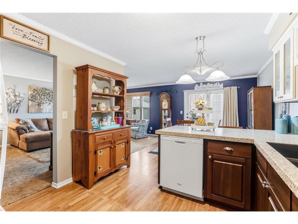 1807 1/2 County Road E East #34 White Bear Lake MN 55110 6808308 image14