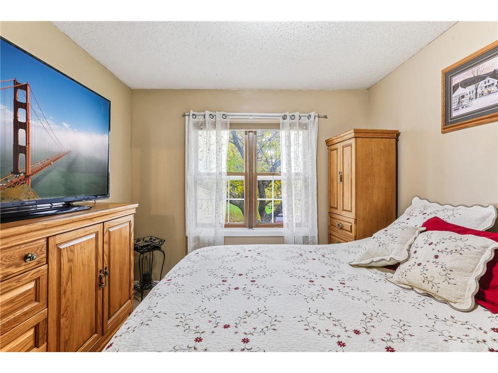 1807 1/2 County Road E East #34 White Bear Lake MN 55110 6808308 image23