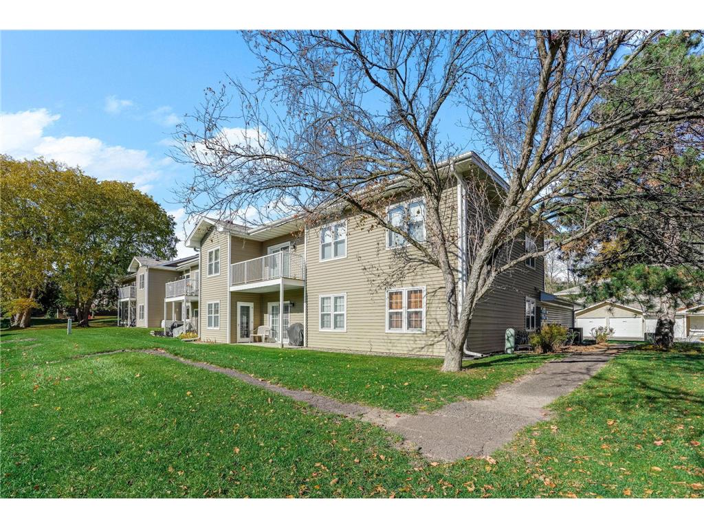 1807 1/2 County Road E East #34 White Bear Lake MN 55110 6808308 image28