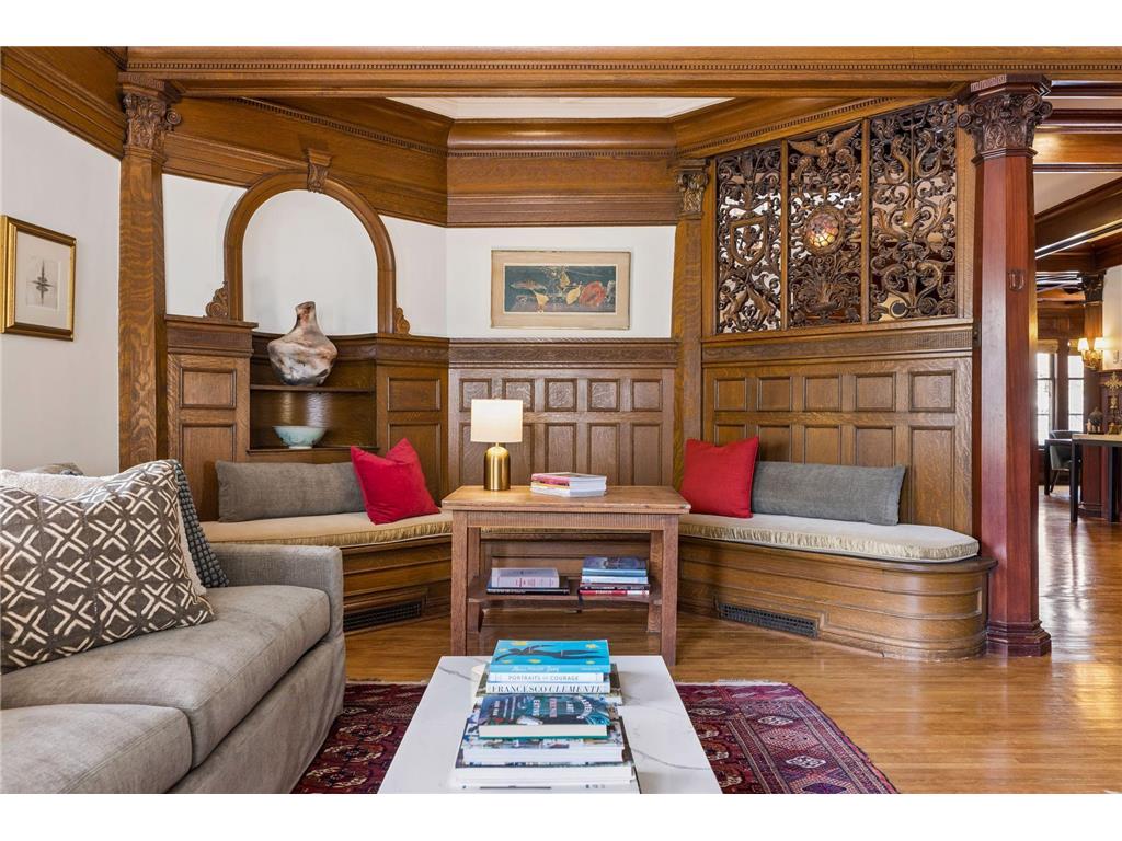 1807 Dupont Avenue S Minneapolis MN 55403 7036814 image14