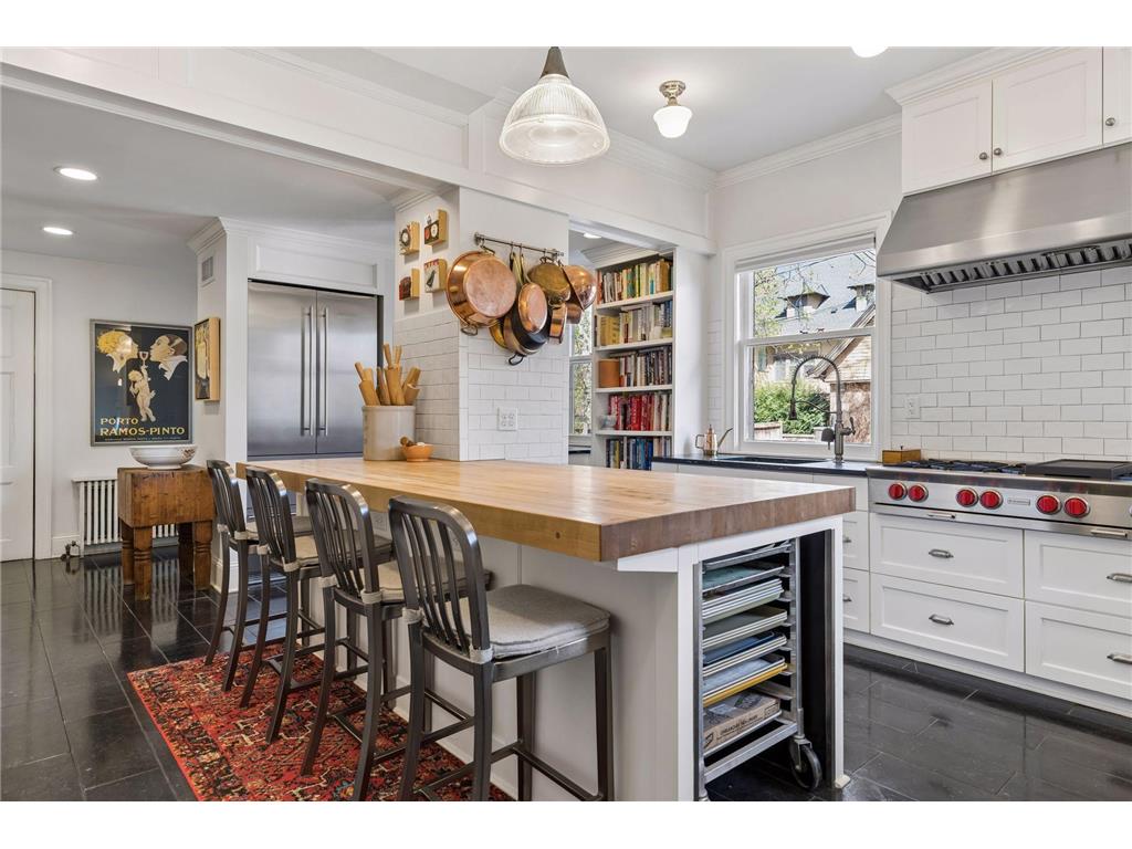 1807 Dupont Avenue S Minneapolis MN 55403 7036814 image27