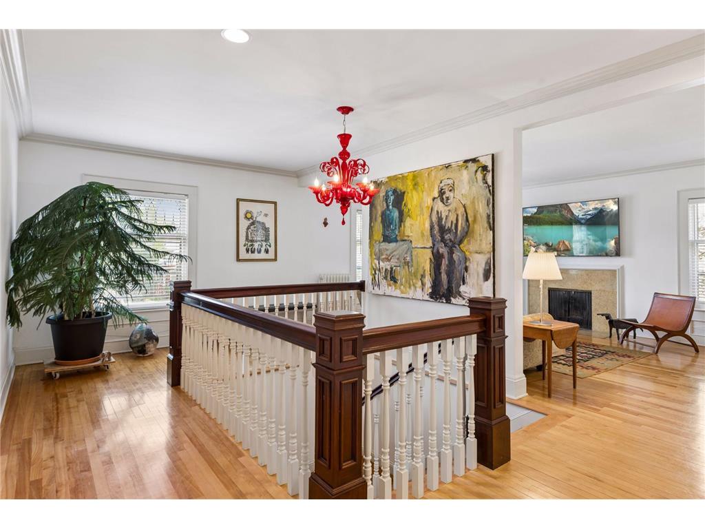 1807 Dupont Avenue S Minneapolis MN 55403 7036814 image41