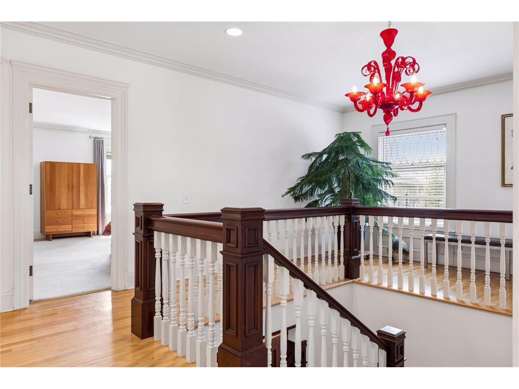 1807 Dupont Avenue S Minneapolis MN 55403 7036814 image45
