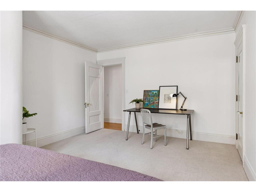 1807 Dupont Avenue S Minneapolis MN 55403 7036814 image52