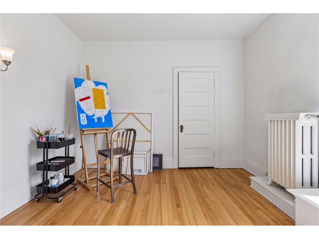 1807 Dupont Avenue S Minneapolis MN 55403 7036814 image69