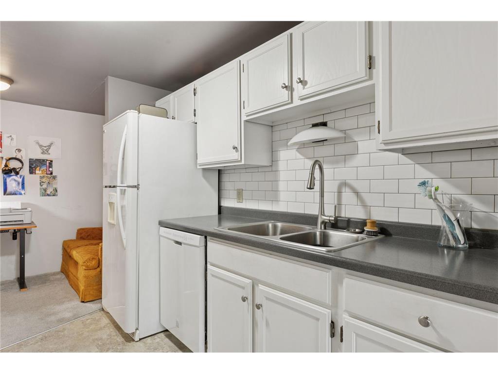 1807 Elliot Avenue #4 Minneapolis MN 55404 7036581 image13