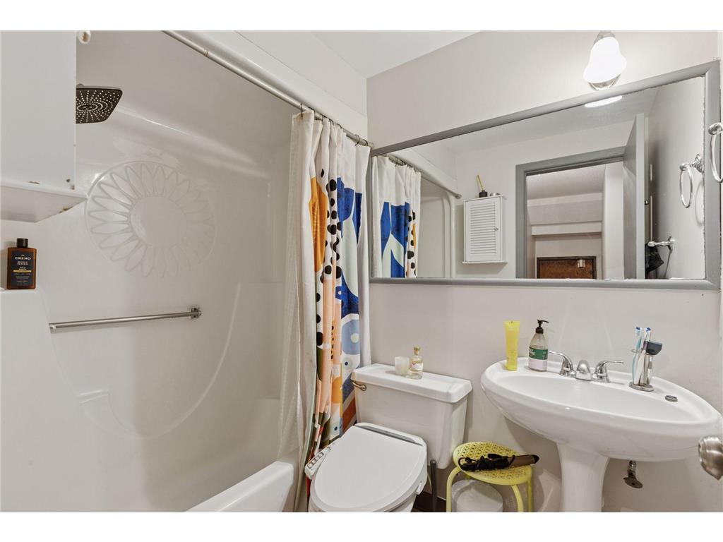 1807 Elliot Avenue #4 Minneapolis MN 55404 7036581 image17