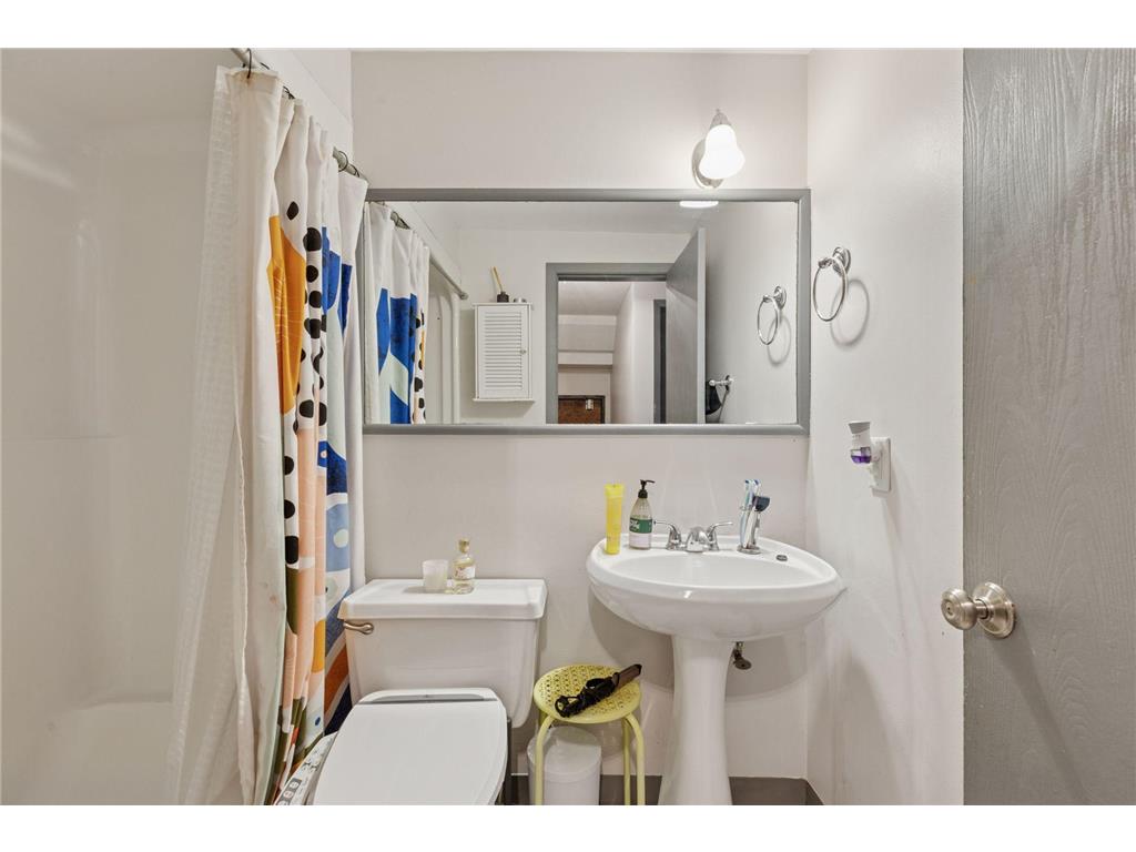 1807 Elliot Avenue #4 Minneapolis MN 55404 7036581 image20