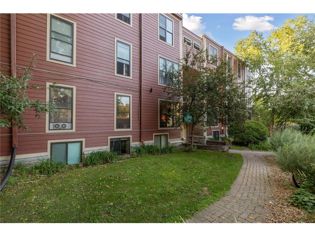 1807 Elliot Avenue #4 Minneapolis MN 55404 7036581 image5