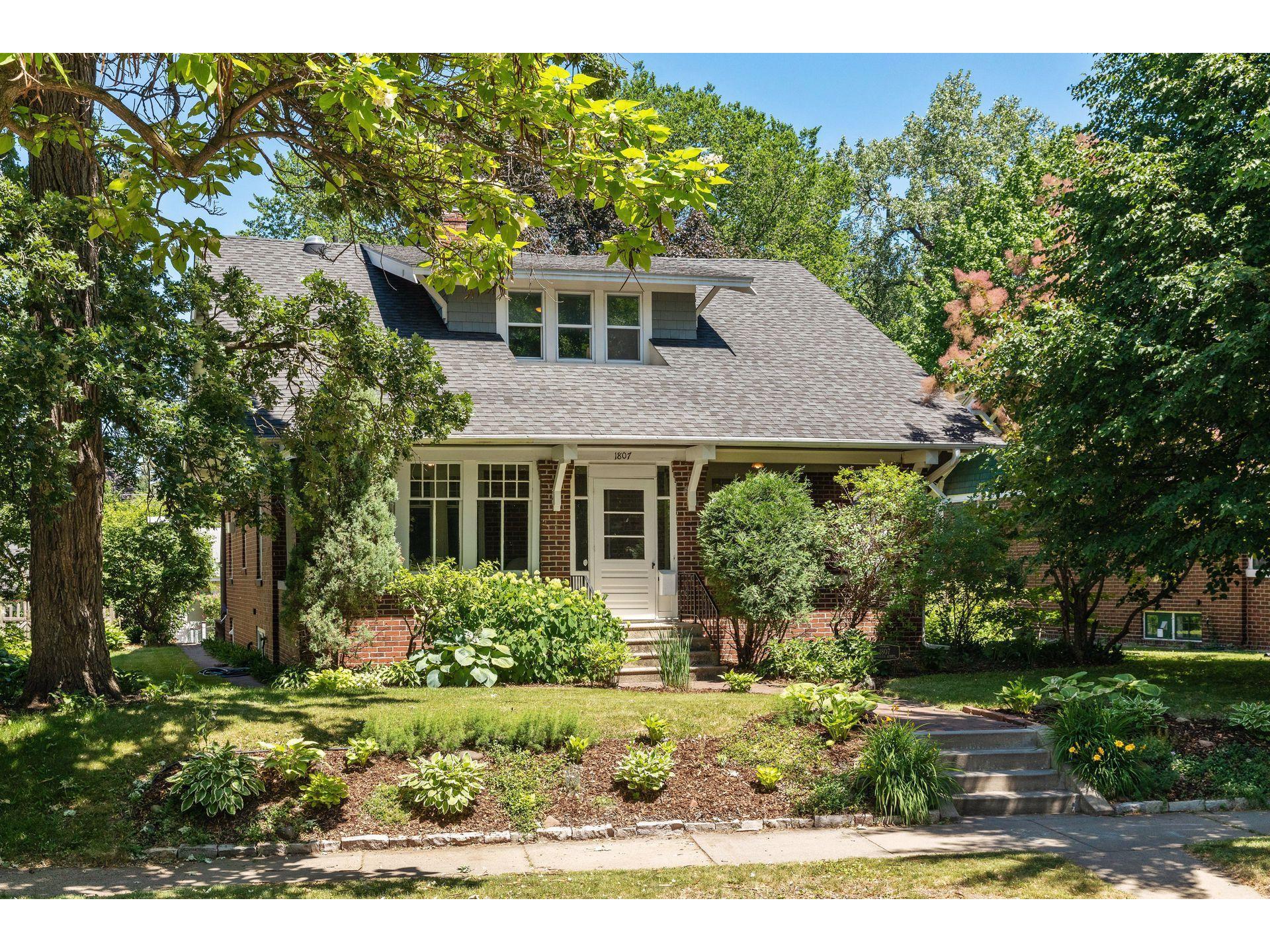 1807 Goodrich Avenue, Saint Paul, MN 55105 MLS 6007110 Edina Realty