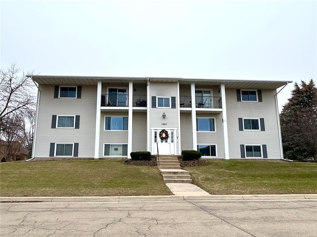 1807 Greenfield Lane SW #6 Rochester MN 55902 6642965 image1