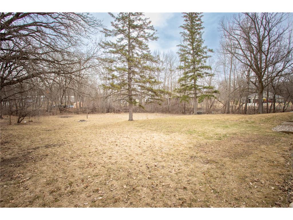 1807 N Mckay Avenue NE Alexandria MN 56308 7047687 image2