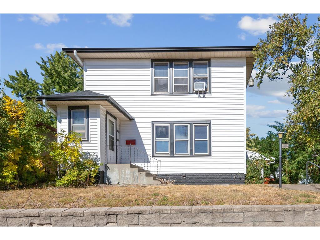 1807 Thomas Avenue Saint Paul MN 55104 6613815 image1