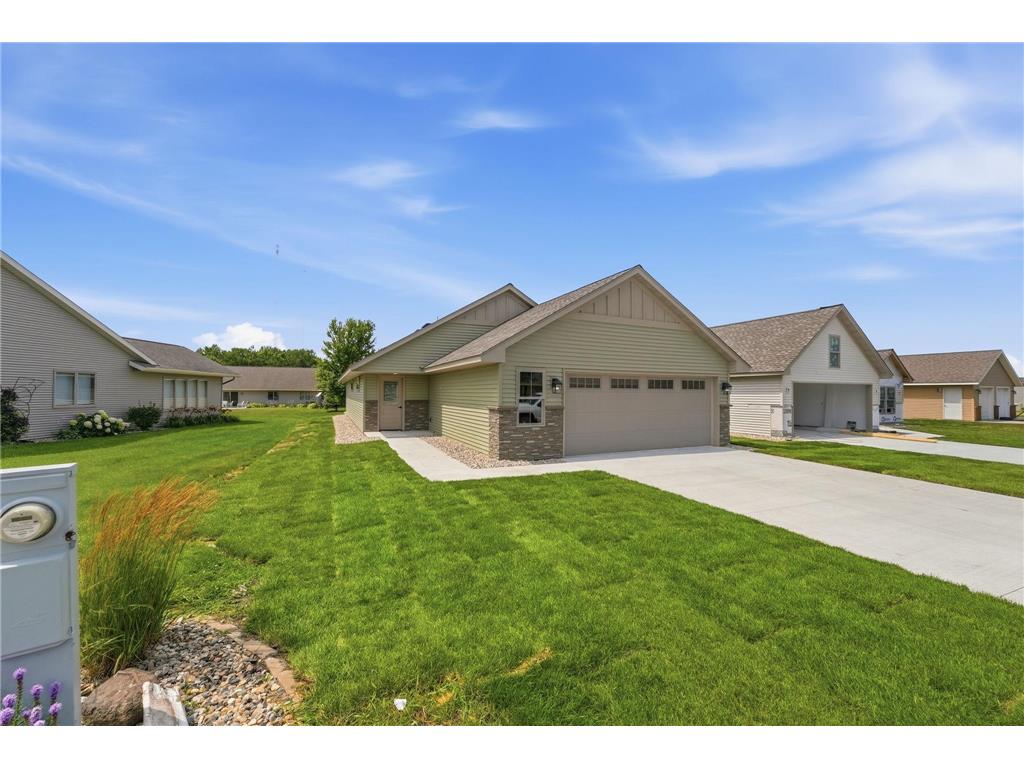 1807 Upper Trentwood Circle NE Willmar MN 56201 7115904 image2