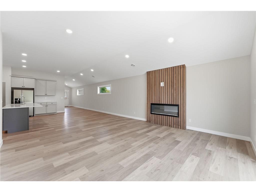 1807 Upper Trentwood Circle NE Willmar MN 56201 7115904 image24