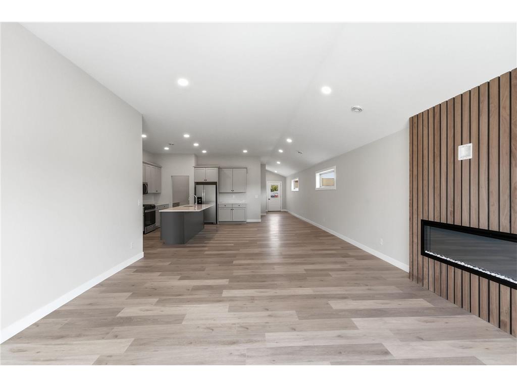 1807 Upper Trentwood Circle NE Willmar MN 56201 7115904 image25