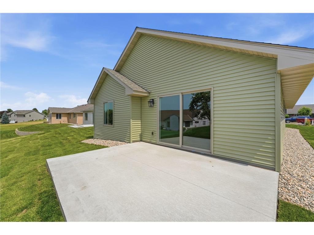 1807 Upper Trentwood Circle NE Willmar MN 56201 7115904 image6