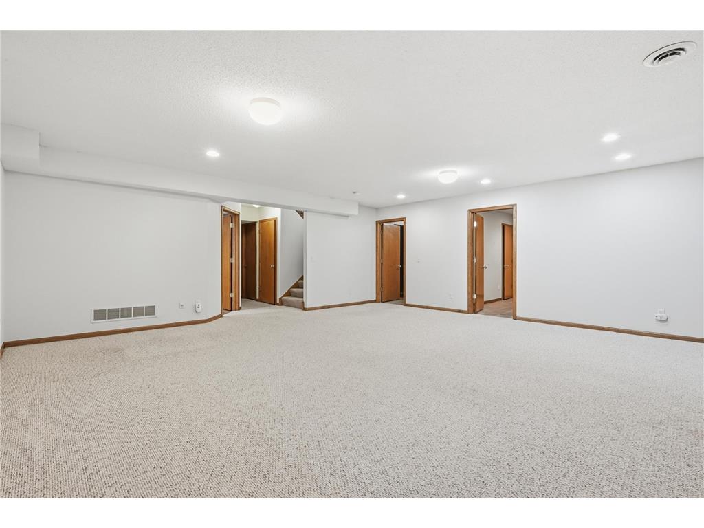 18070 39th Place N Plymouth MN 55446 7013679 image16