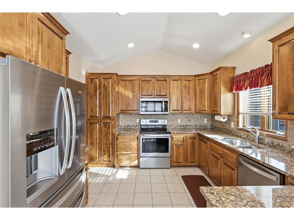 18070 39th Place N Plymouth MN 55446 7013679 image7