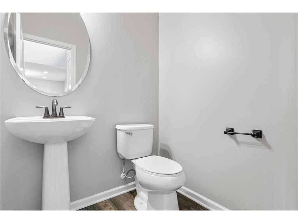 18072 Hyde Park Avenue Lakeville MN 55044 6780532 image23