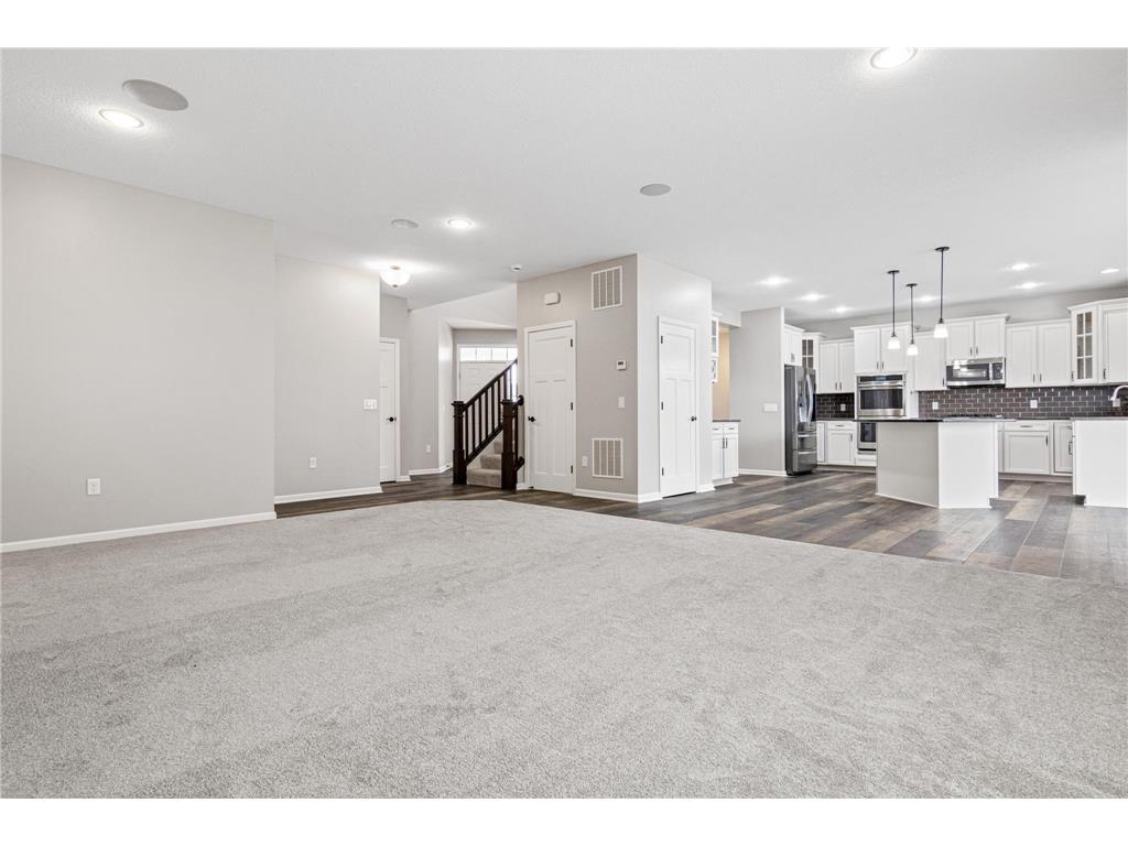 18072 Hyde Park Avenue Lakeville MN 55044 6780532 image6