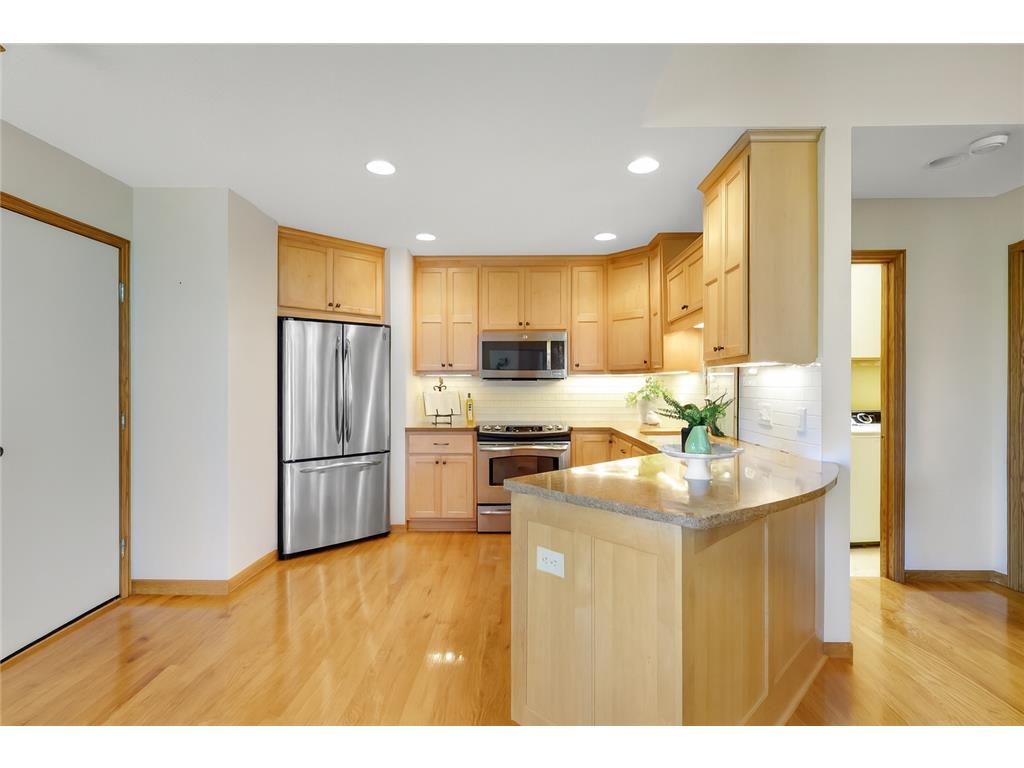 18075 Judicial Way N Lakeville MN 55044 6781634 image1