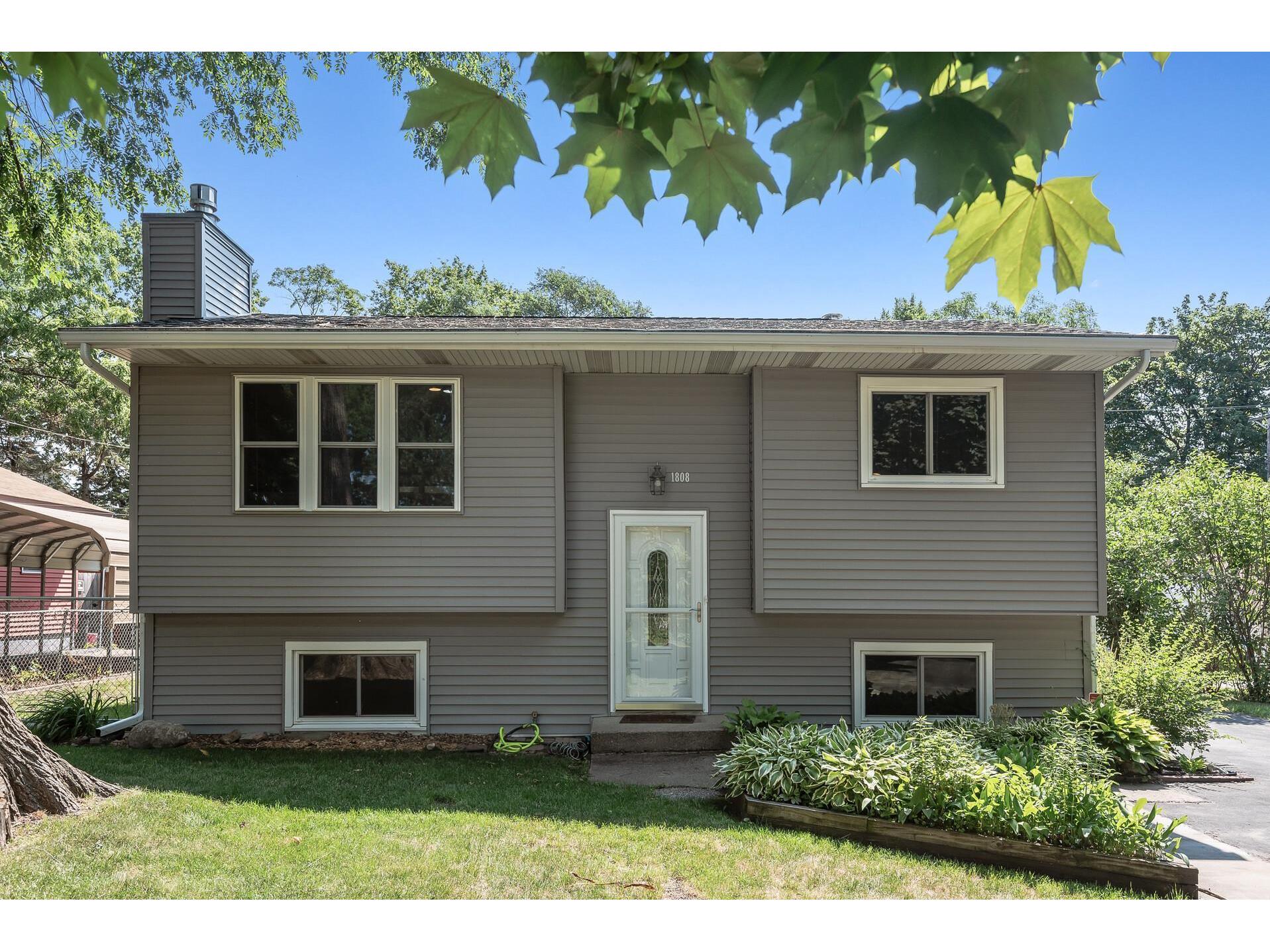 1808 3rd Avenue, Newport, MN 55055 MLS 6013794 Edina Realty