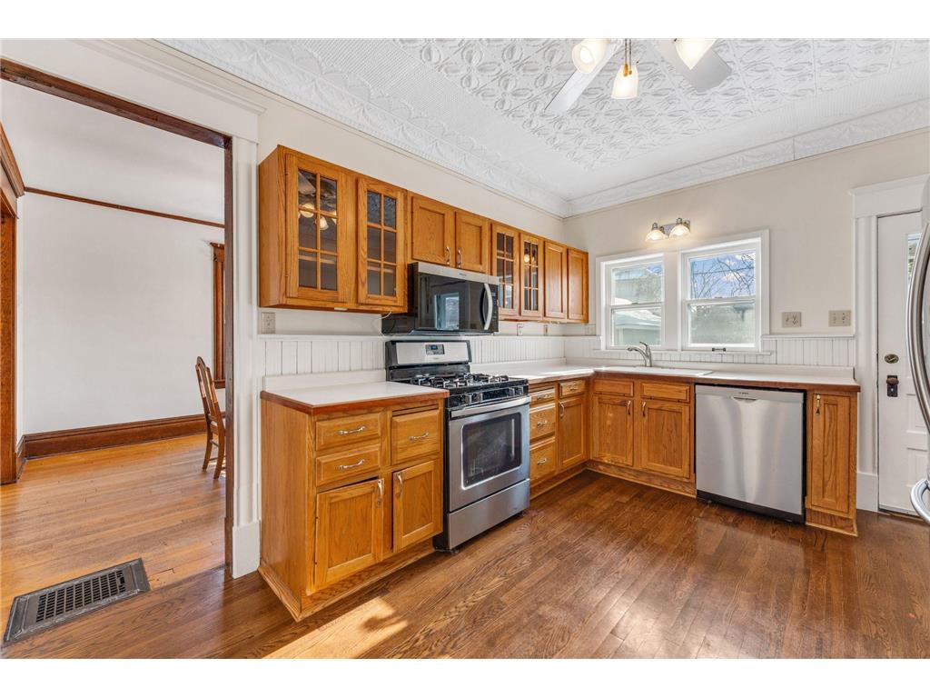 1808 Dayton Avenue Saint Paul MN 55104 6817566 image7