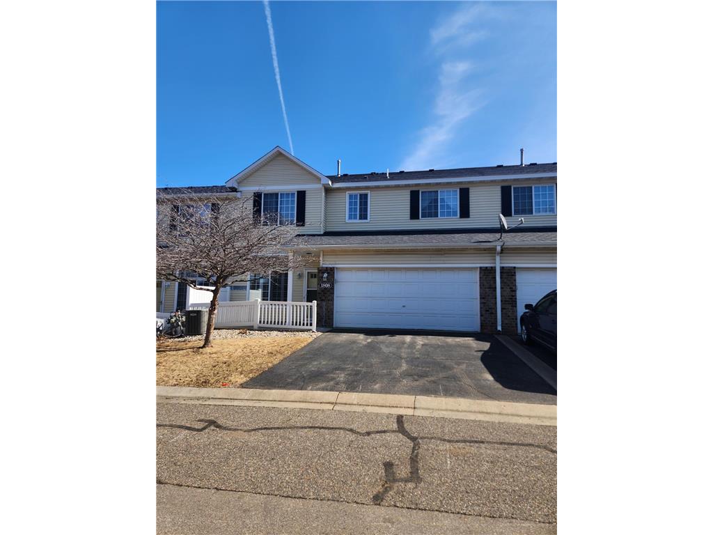 1808 Mockingbird Avenue Shakopee MN 55379 6683984 image1