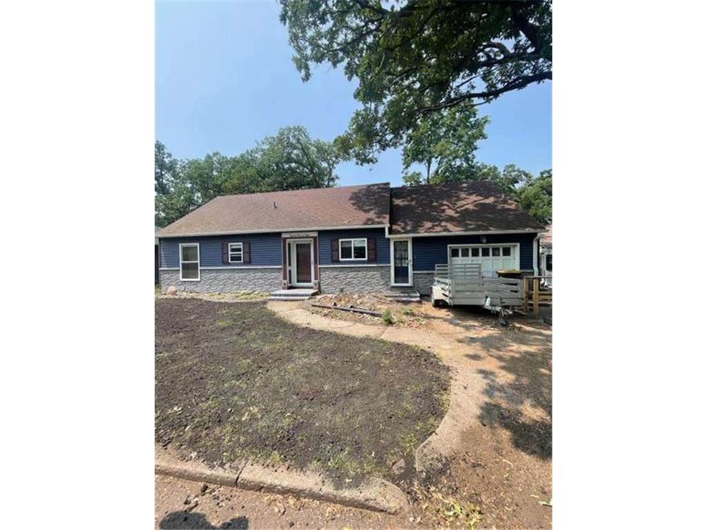 1808 Oakwood Avenue Fairmont MN 56031 - Hall 6388551 image1