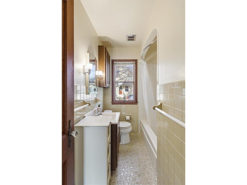 1808 Tatum Street Falcon Heights MN 55113 6817303 image16